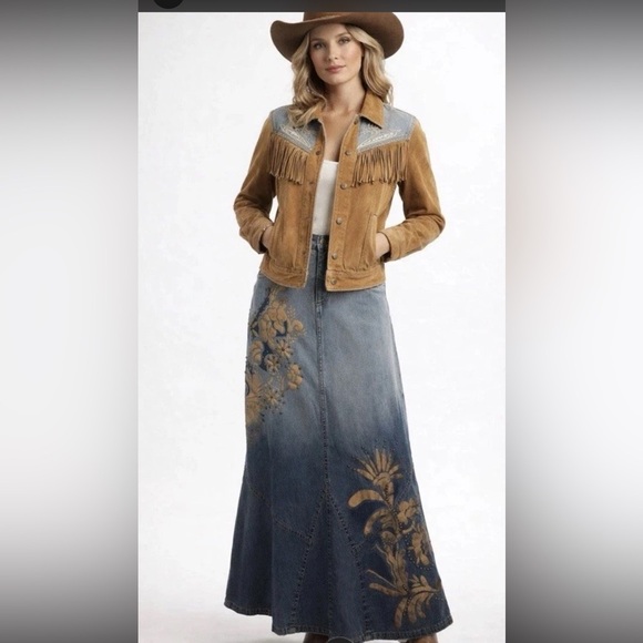 Double D Ranch Dresses & Skirts - VTG Double D Ranch Blue Denim Embroidered Studded Skirt SZE2 Western Yellowstone